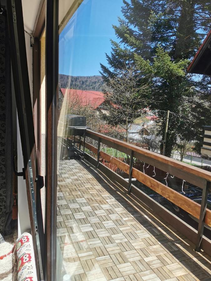 Apartament Kalinderu K2 Buşteni Exteriér fotografie