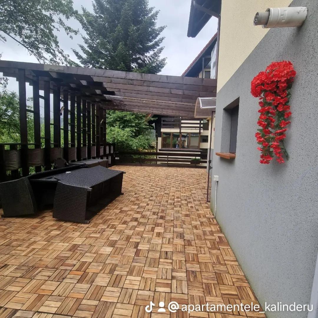 Apartament Kalinderu K2 Buşteni Exteriér fotografie